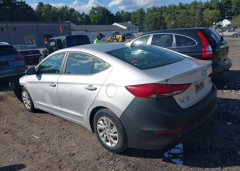 2017 Hyundai Elantra Se z USA, uszkodzony, nr VIN 5NPD74LF4HH063590